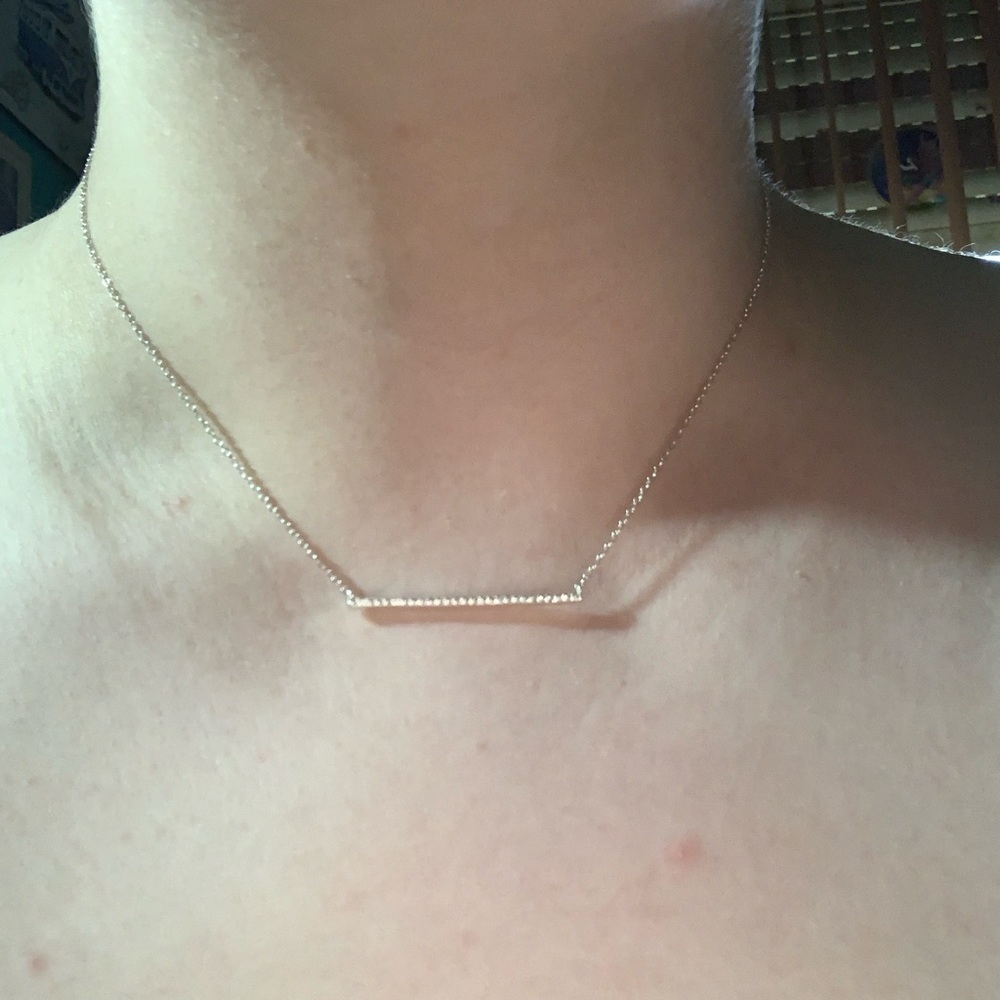 LINE PENDANT WITH CRISTALS THIN CHAIN NECKLACE ⛓️ - Picture 6 of 10